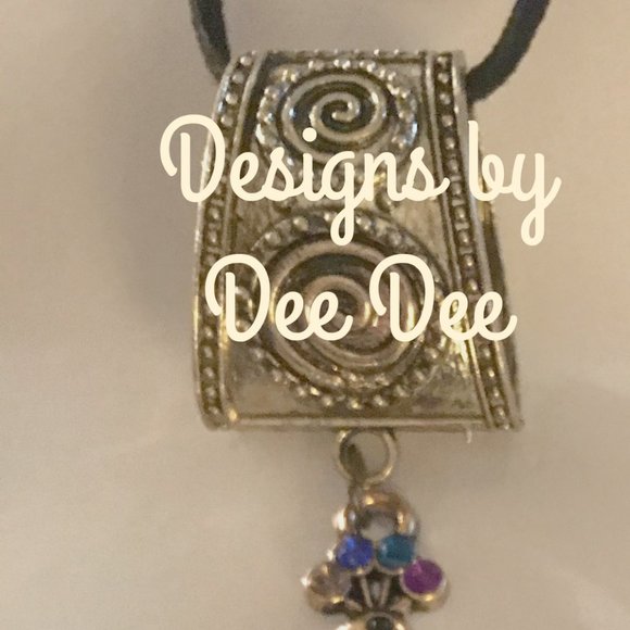 5/$20🔥Peacock Necklace Enhancer or Scarf Jewelry🔥 - Picture 3 of 6